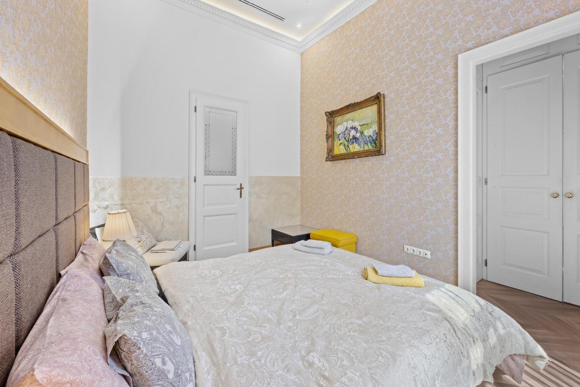 Count Zrinyi Basilica Luxurious Residence Budapest Exterior foto